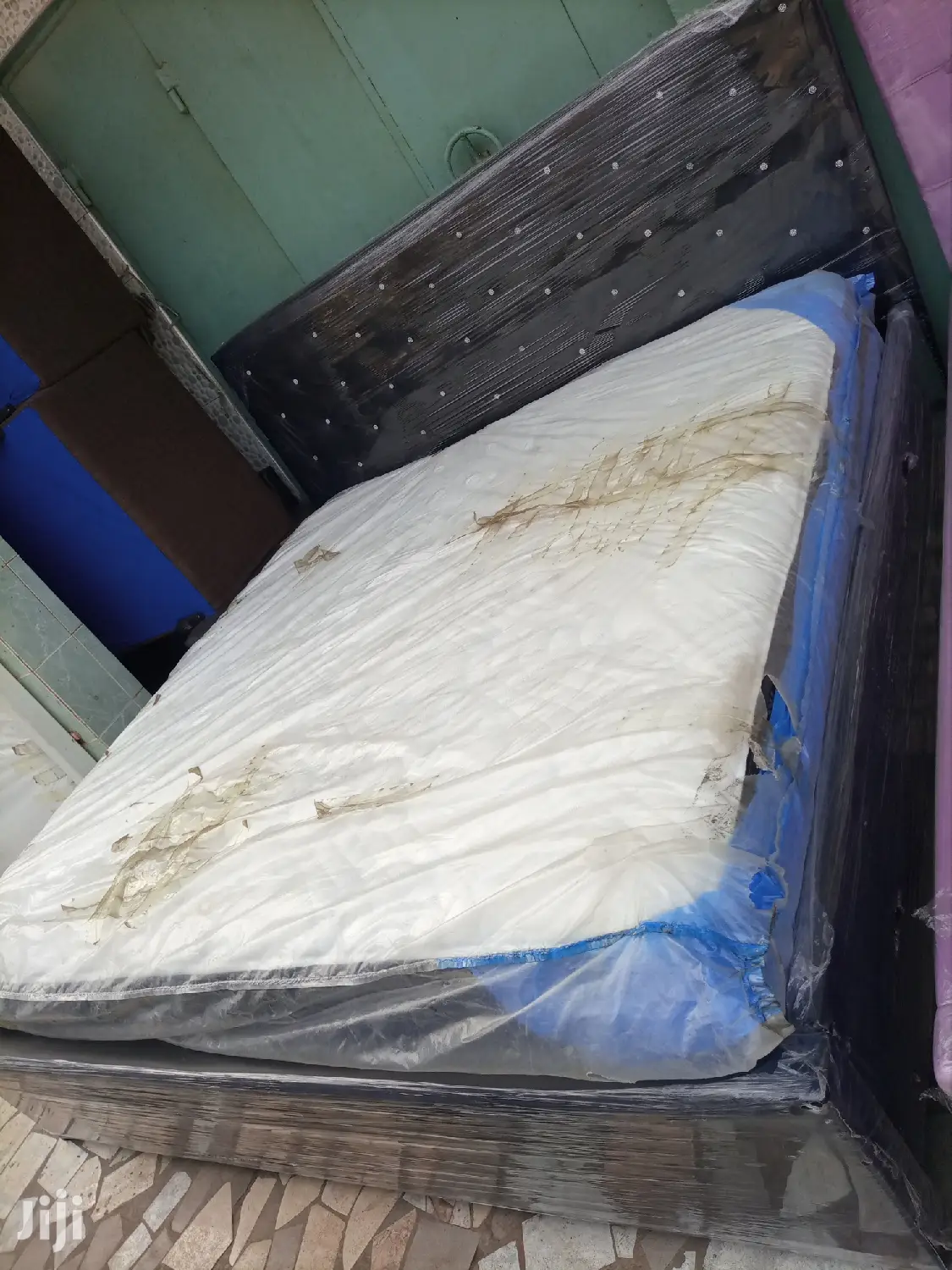 Quality Kingsize Mattress With Mattress