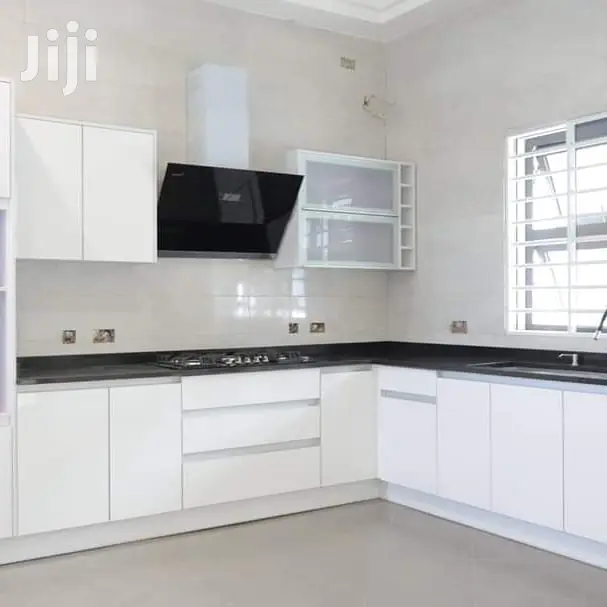 4bdrm House in Dr Roko, Dzorwulu for sale