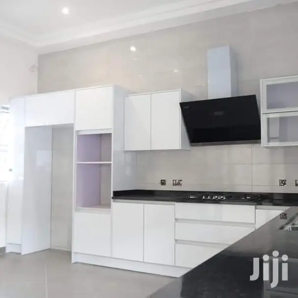 4bdrm House in Dr Roko, Dzorwulu for sale