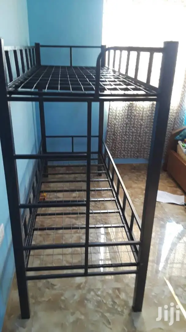 Metallic Bunk Bed