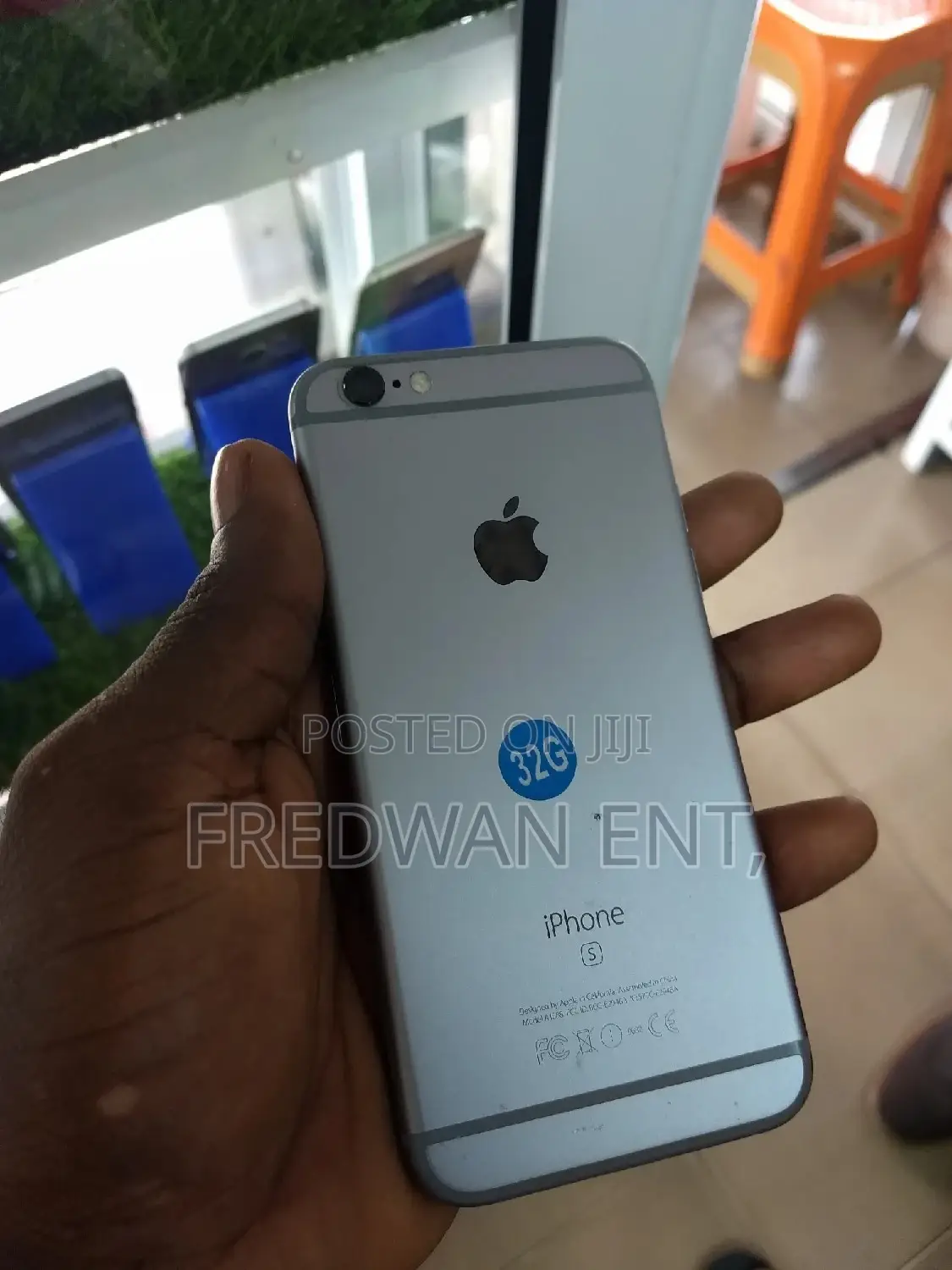 Apple iPhone 6s 16 GB