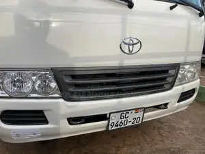 30 Seater Coaster Bus For Rent