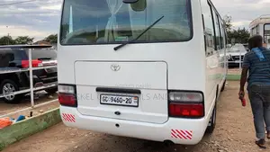 30 Seater Coaster Bus For Rent