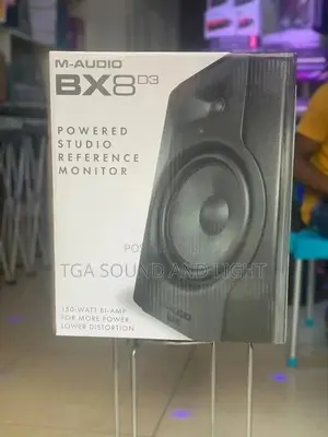 M-Audio Bx8 D3 8-Inch 150w Studio Monitors W/ Acoustic Space