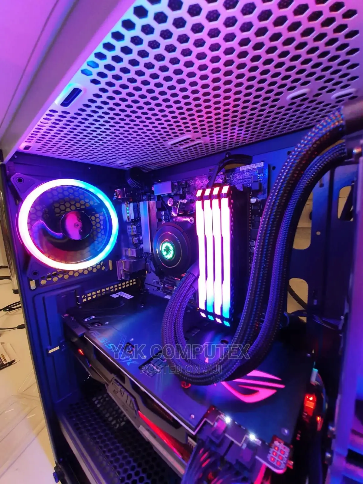 New Asus ROG Strix GL12 16GB AMD Ryzen SSHD (Hybrid) 1T