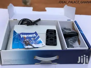 Playstation 4 Standard