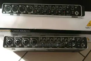 Behringer U-phoria Umc404hd