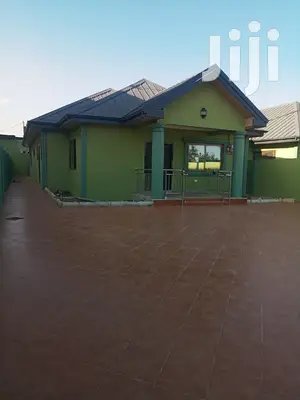 3bdrm House in Dr Roko, Accra Metropolitan for sale