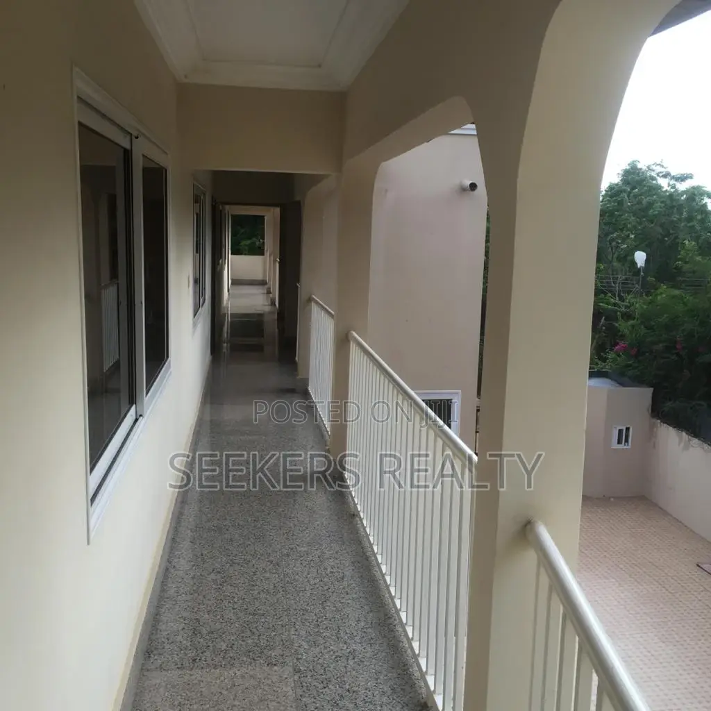 Furnished 2bdrm Apartment in Seekers Realty, Cantonments for rent
