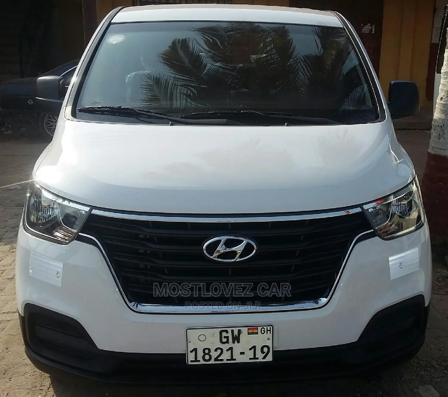Car Rentals 12, 15, 30 Passenger's Buses for Rental in Ghana