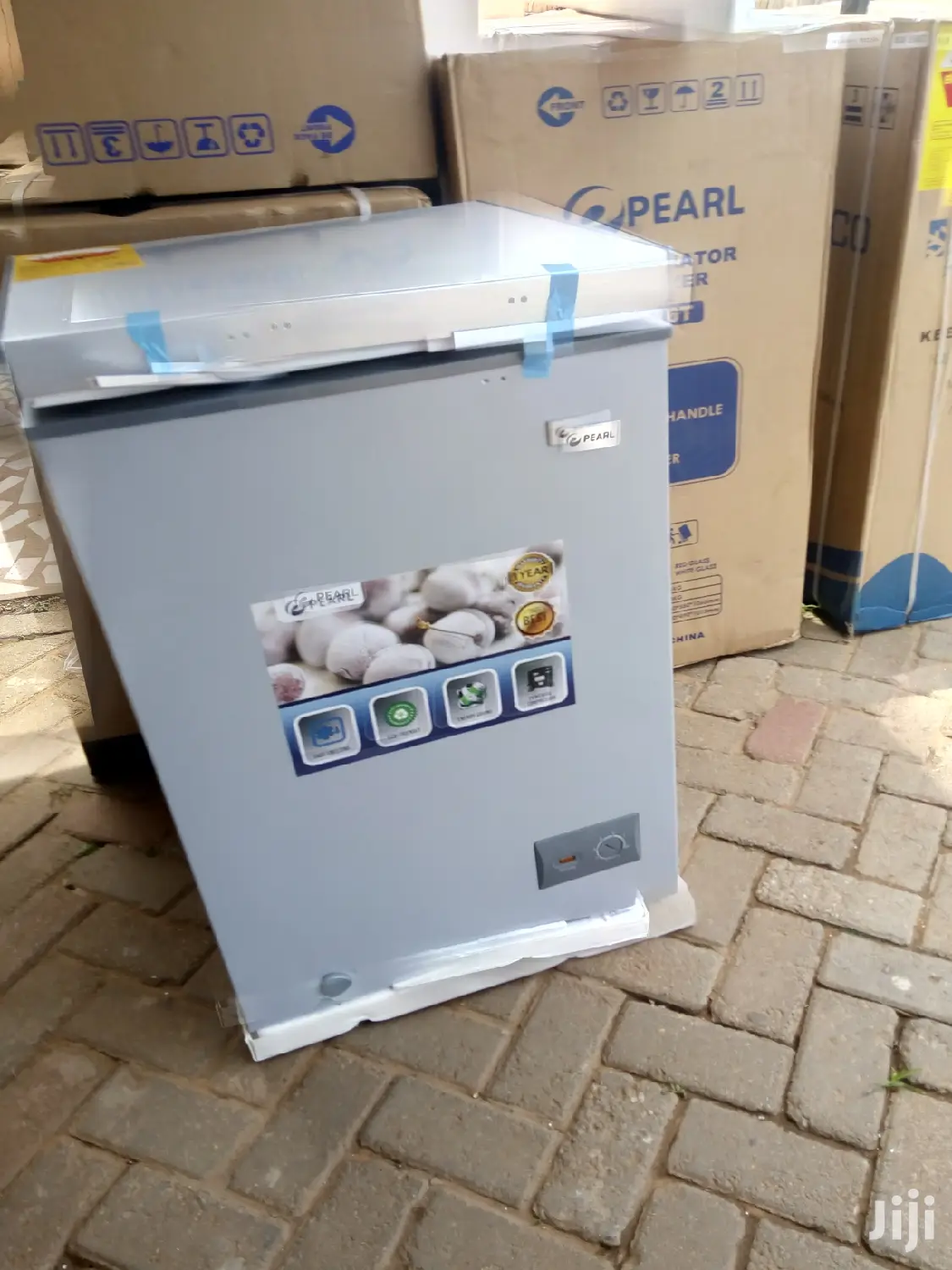 Pearl 100litres Chest Freezer