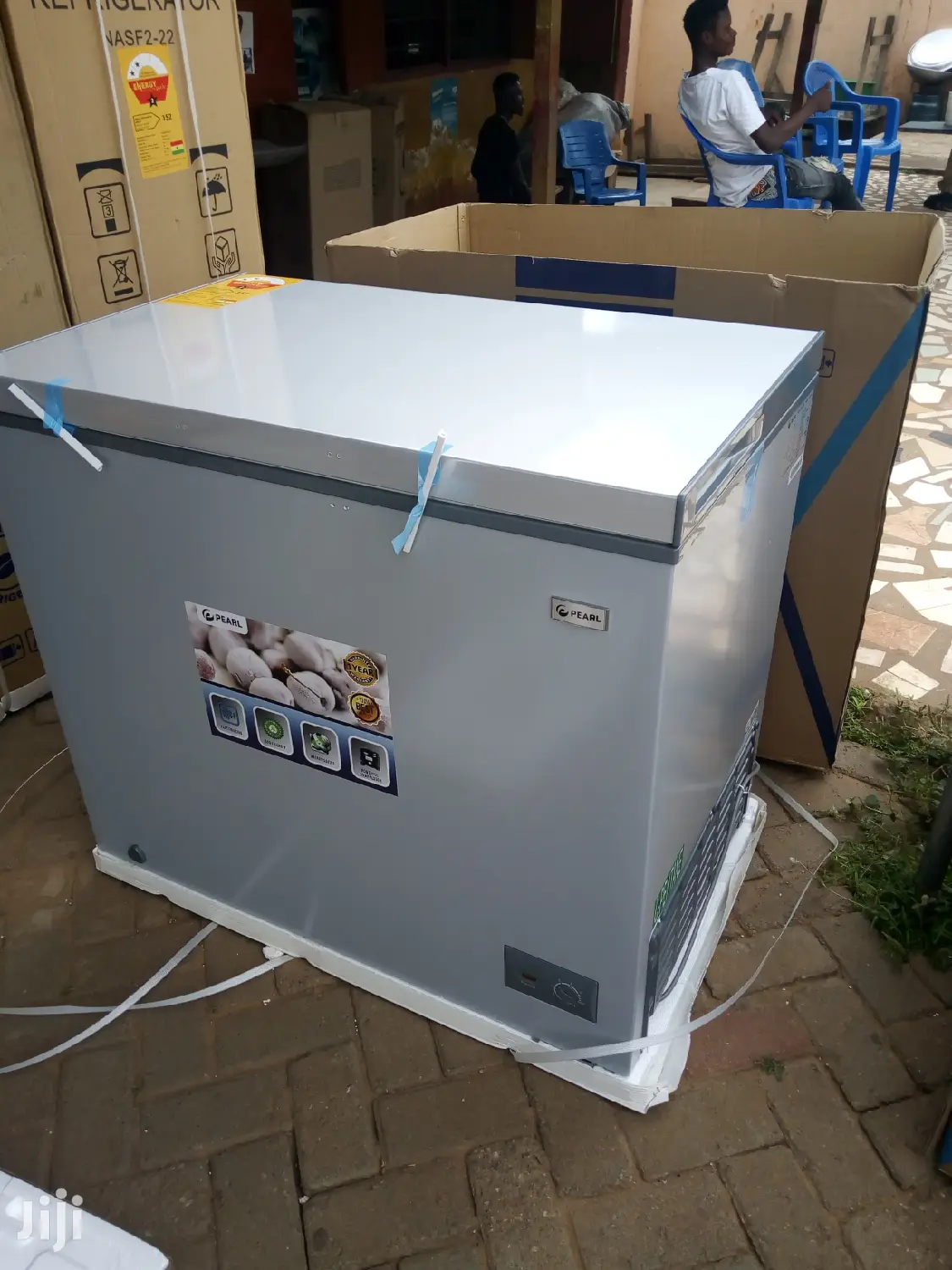 Pearl 260litres Chest Freezer