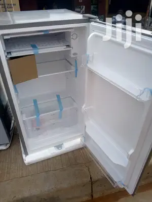 Pearl 93litres Table Top Refrigerator