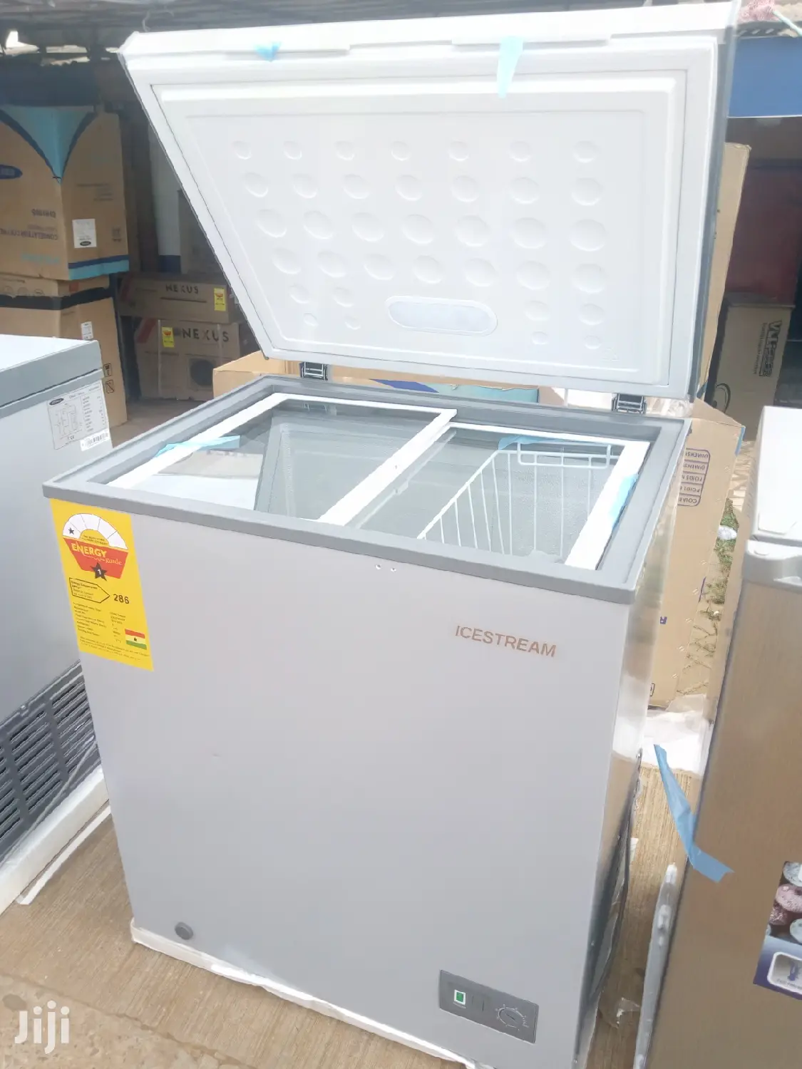 Icestream 150litres Chest Freezer