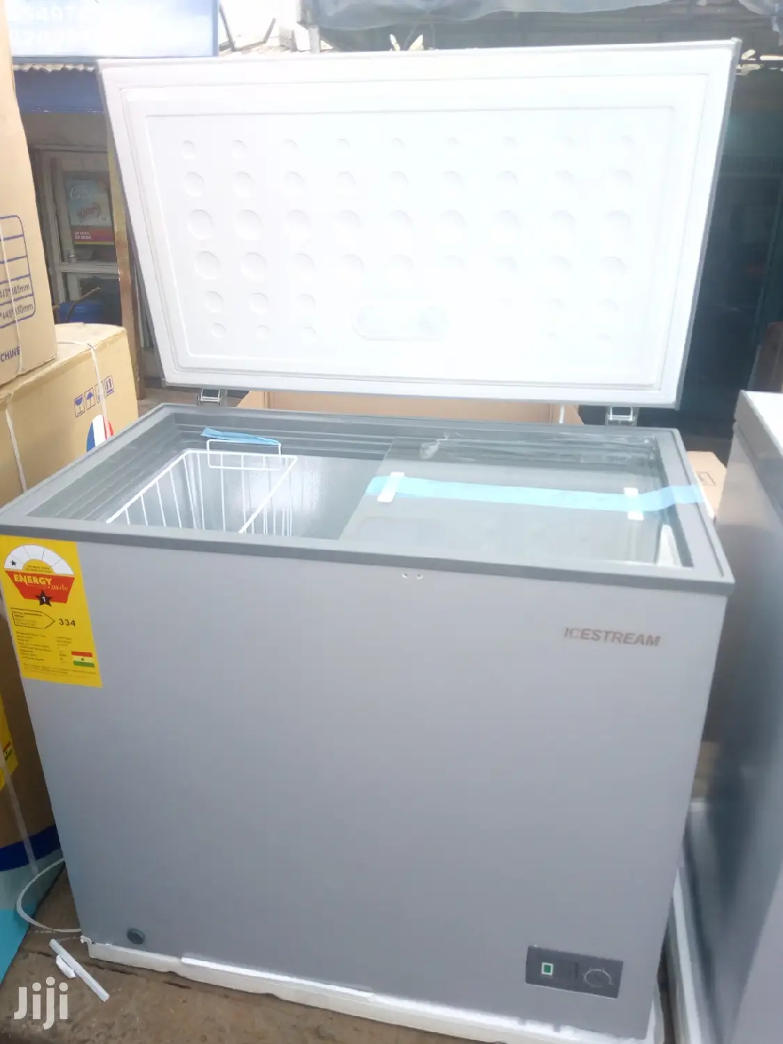 Icestream 320litres Chest Freezer