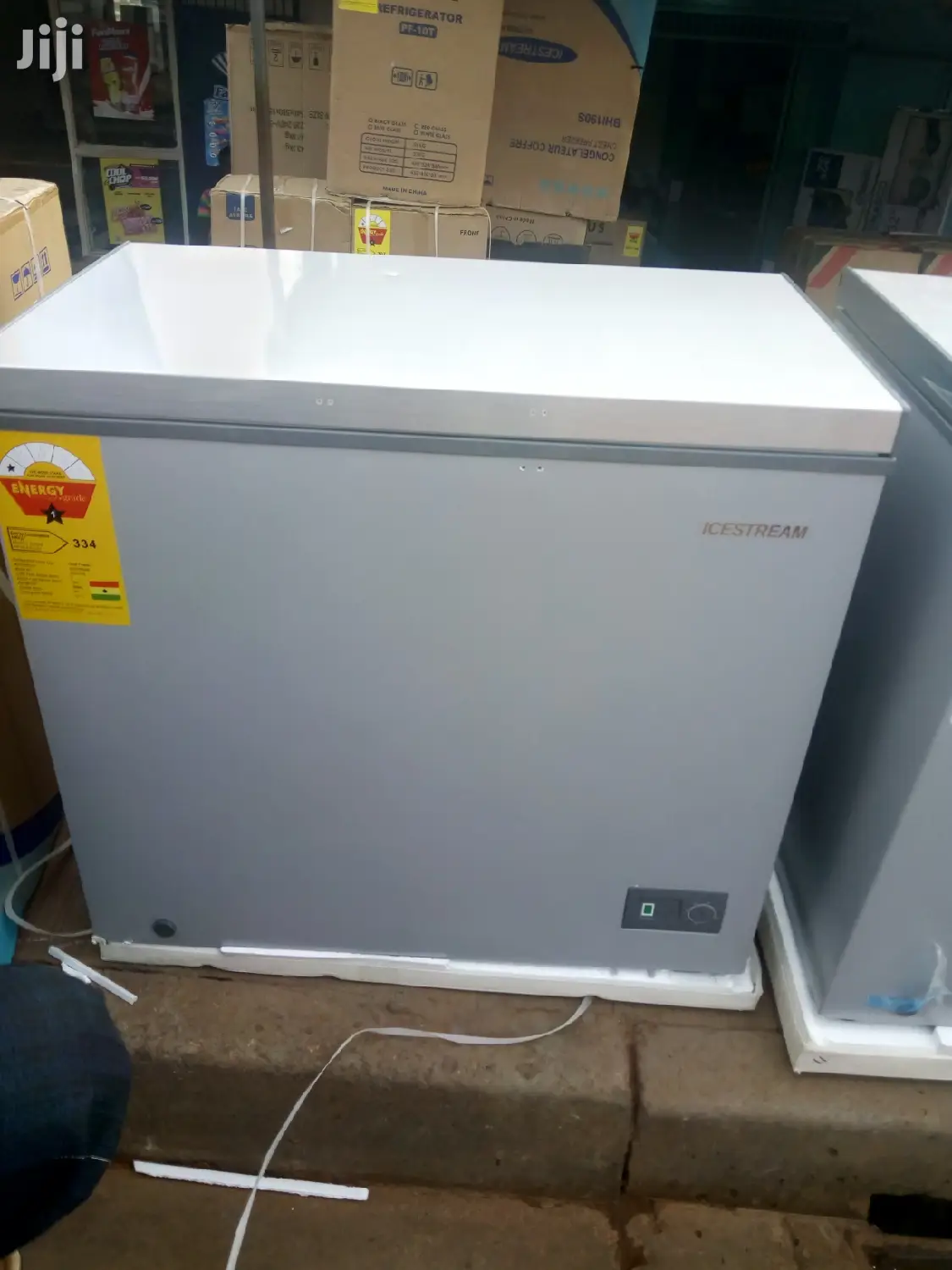 Icestream 320litres Chest Freezer