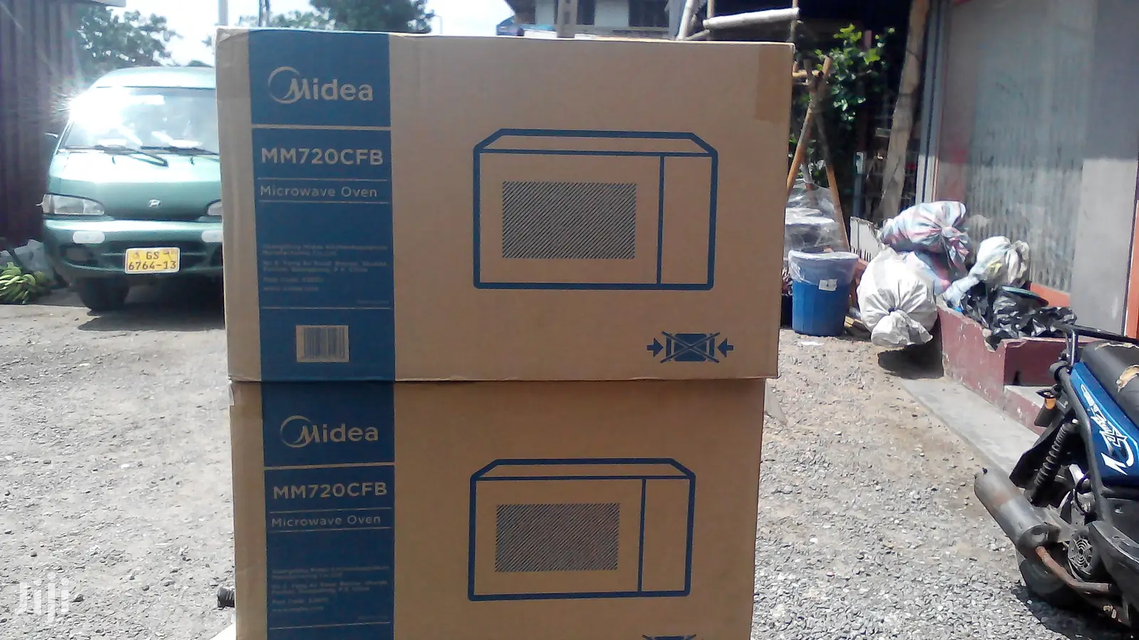 Solo Midea Microwave 20litres