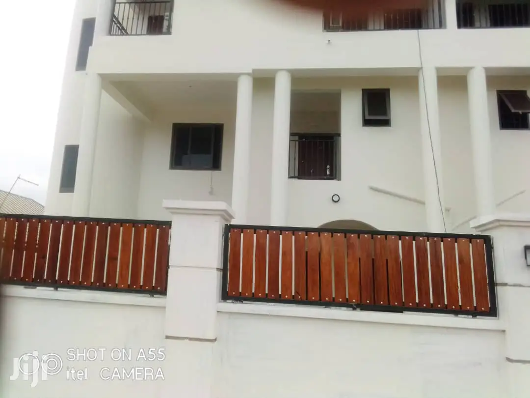 2bdrm Apartment in Kotobabi for rent