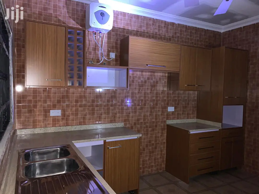 2bdrm Apartment in Kotobabi for rent