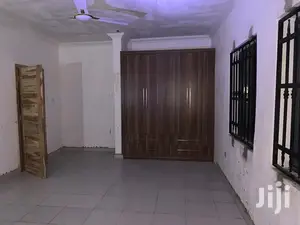 2bdrm Apartment in Kotobabi for rent