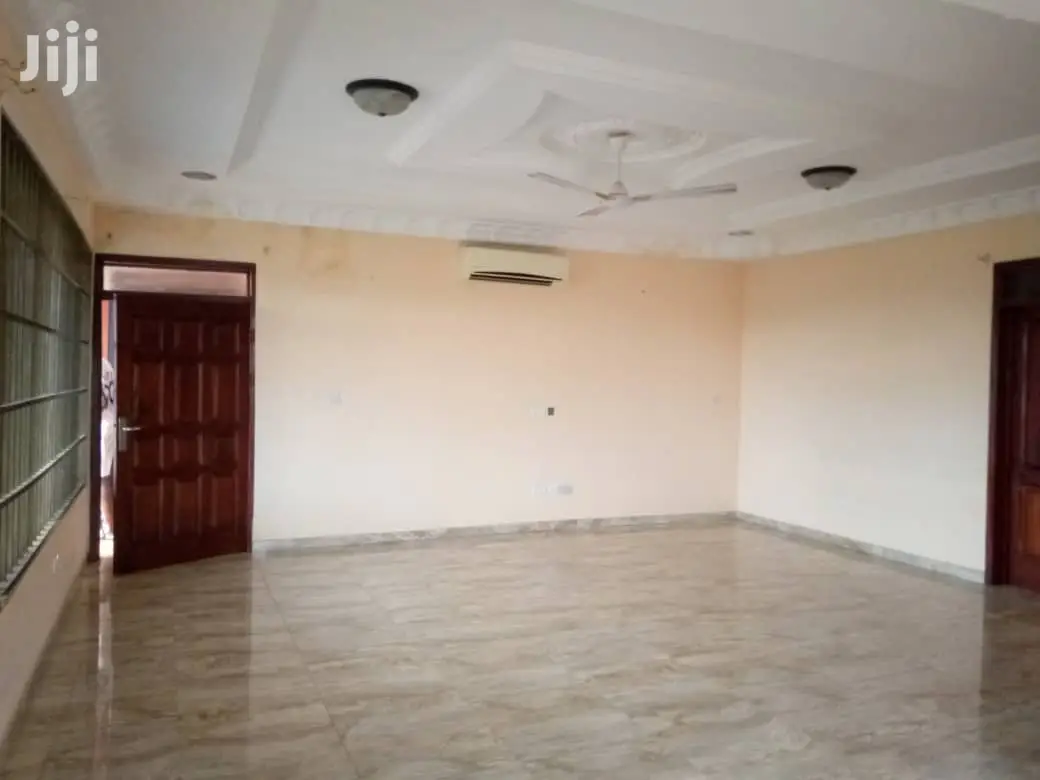 2bdrm Apartment in Kotobabi for rent