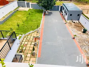 4bdrm Mansion in Roman Ridge for sale
