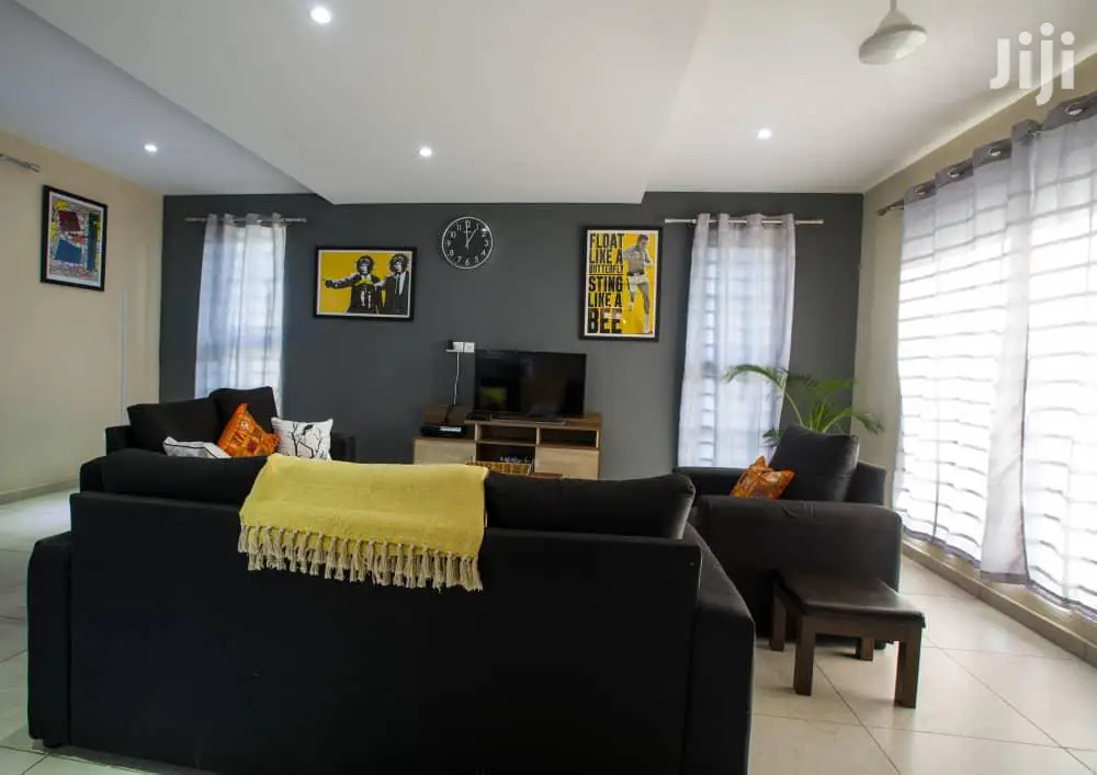 4bdrm Mansion in Roman Ridge for sale