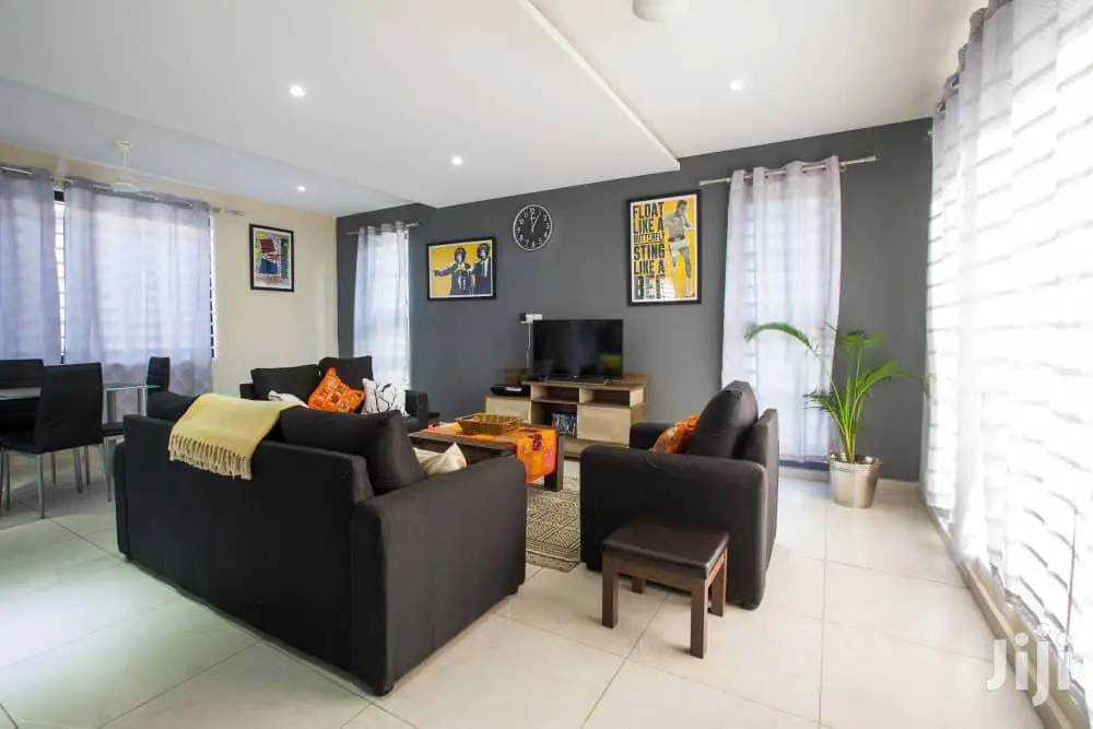 4bdrm Mansion in Roman Ridge for sale