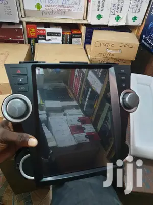 Highlander 2012 Tesla Android