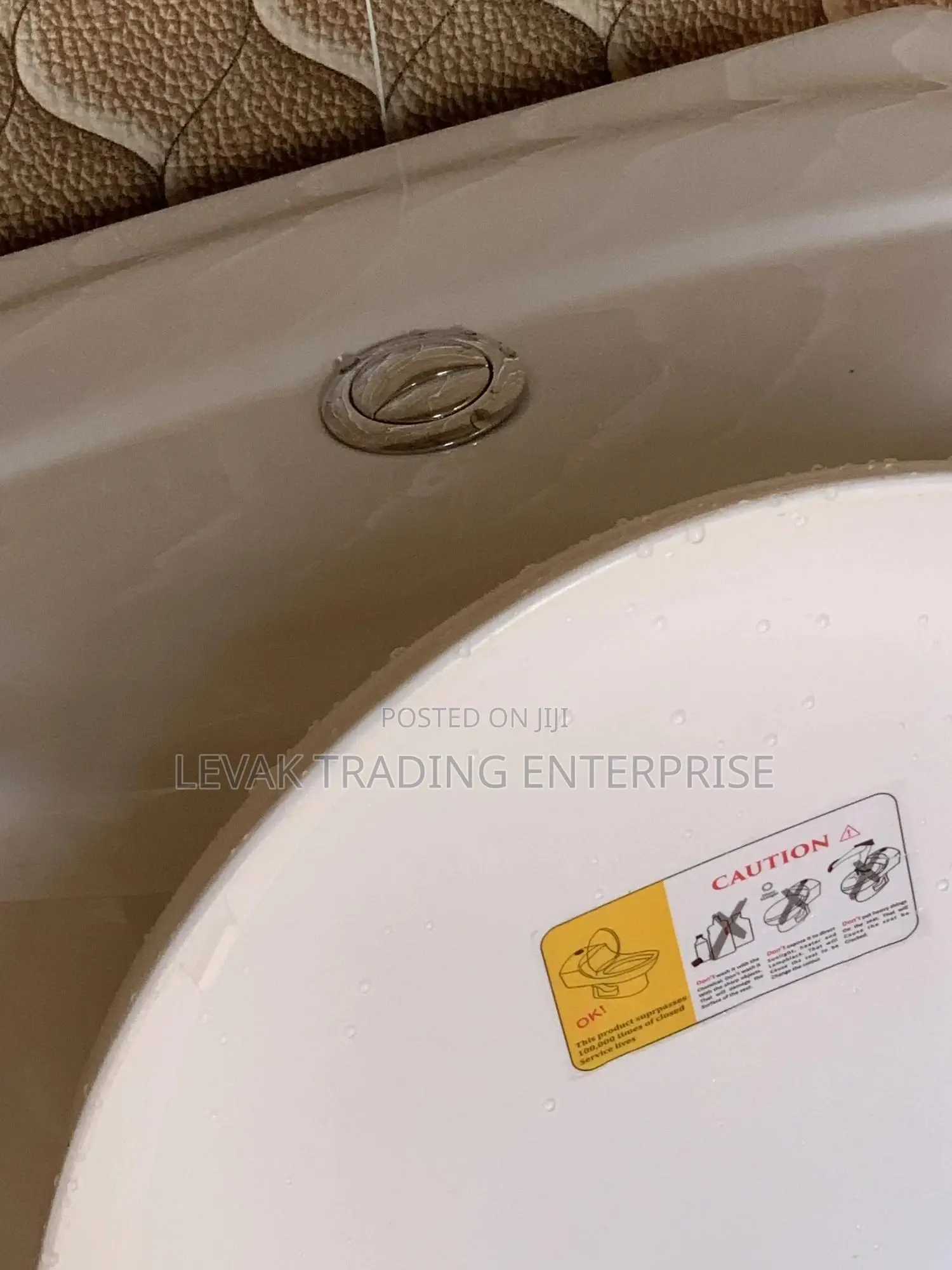 Watercloset Seat Wash Hand Basin