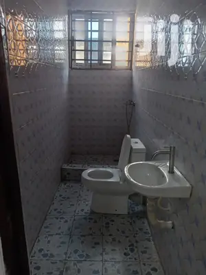 Executive 2-Bedrooms Apartment Dansoman 1yr