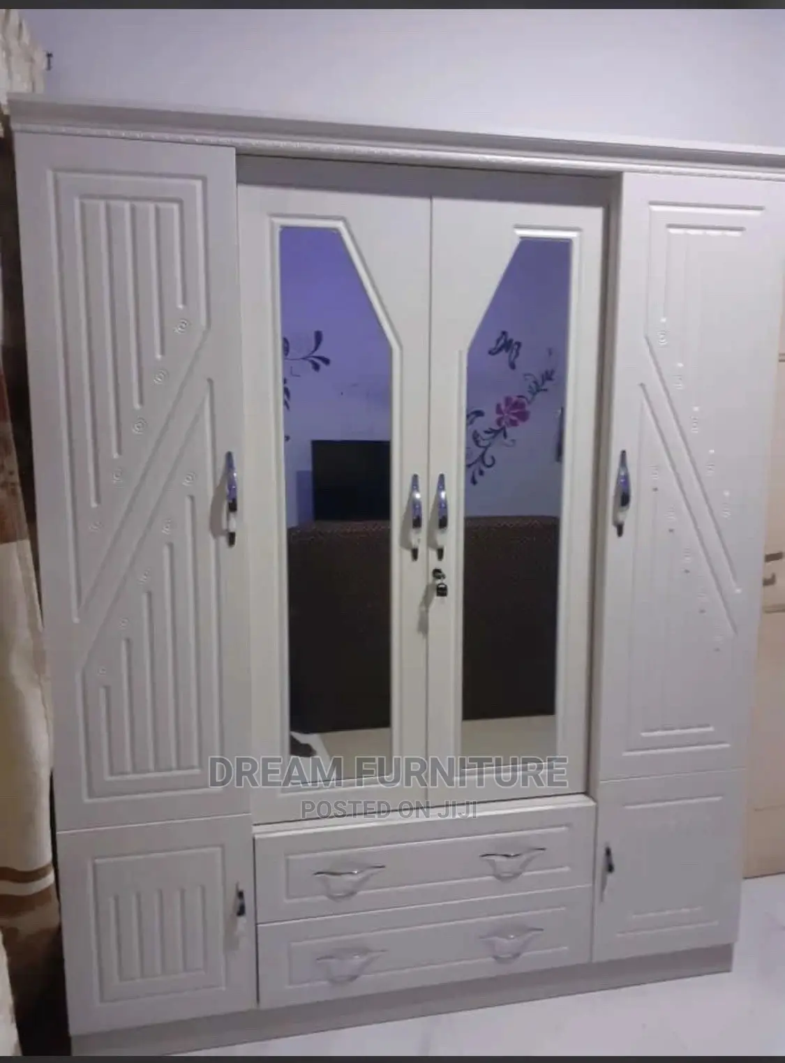 Executive Turkey Wardrobe