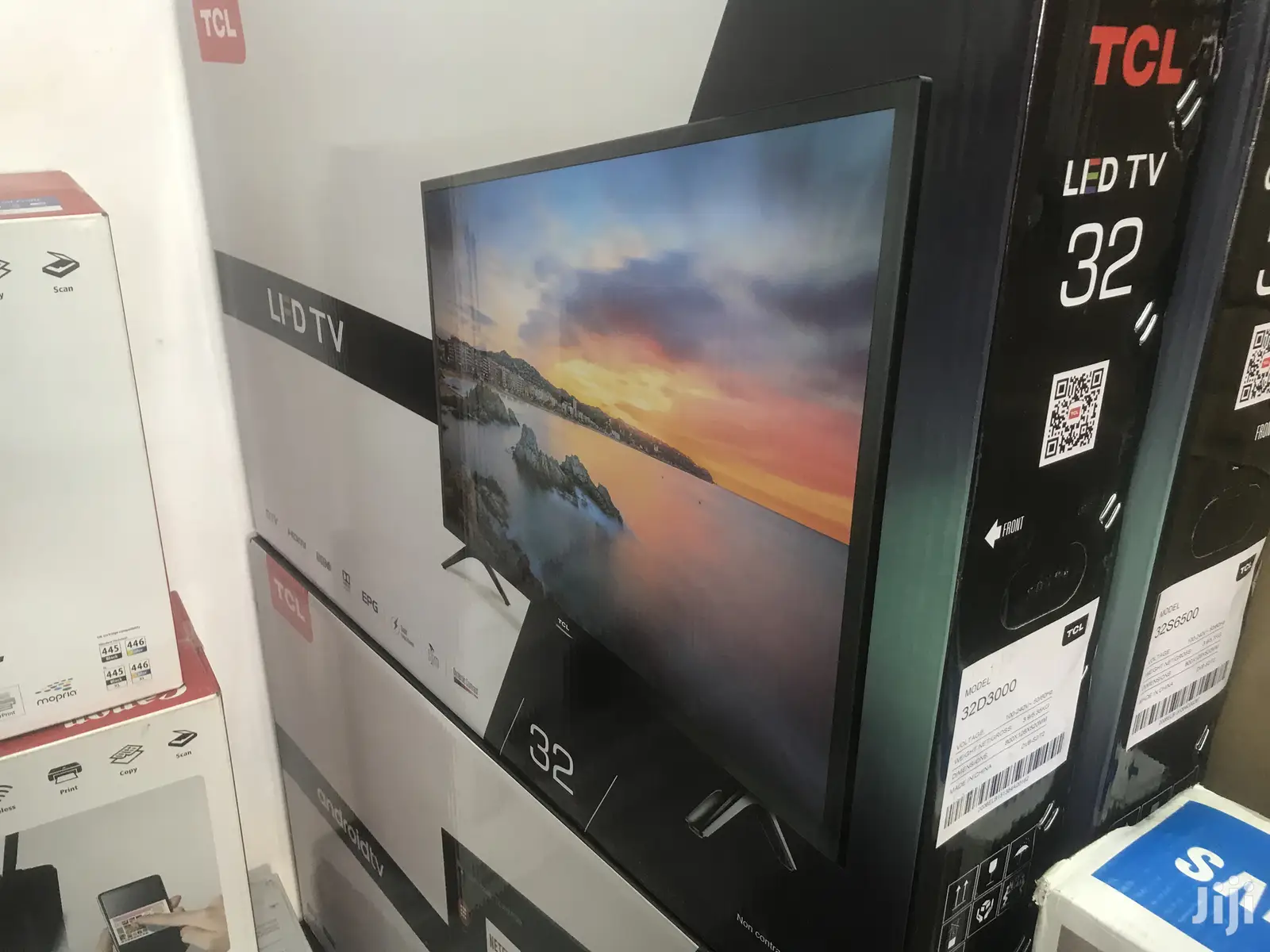 Screen Casting TCL (32 Inches) HD Ready Certified Android Tv