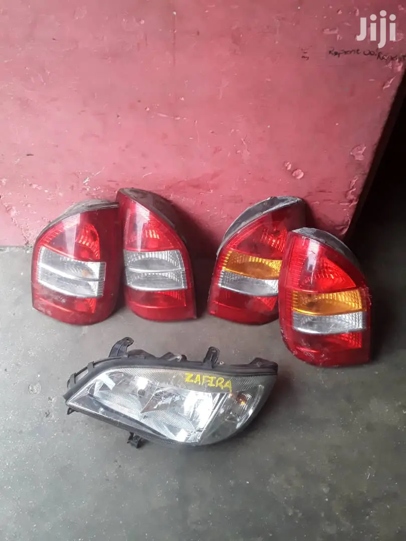 Opel Zafira Tail Light Pair