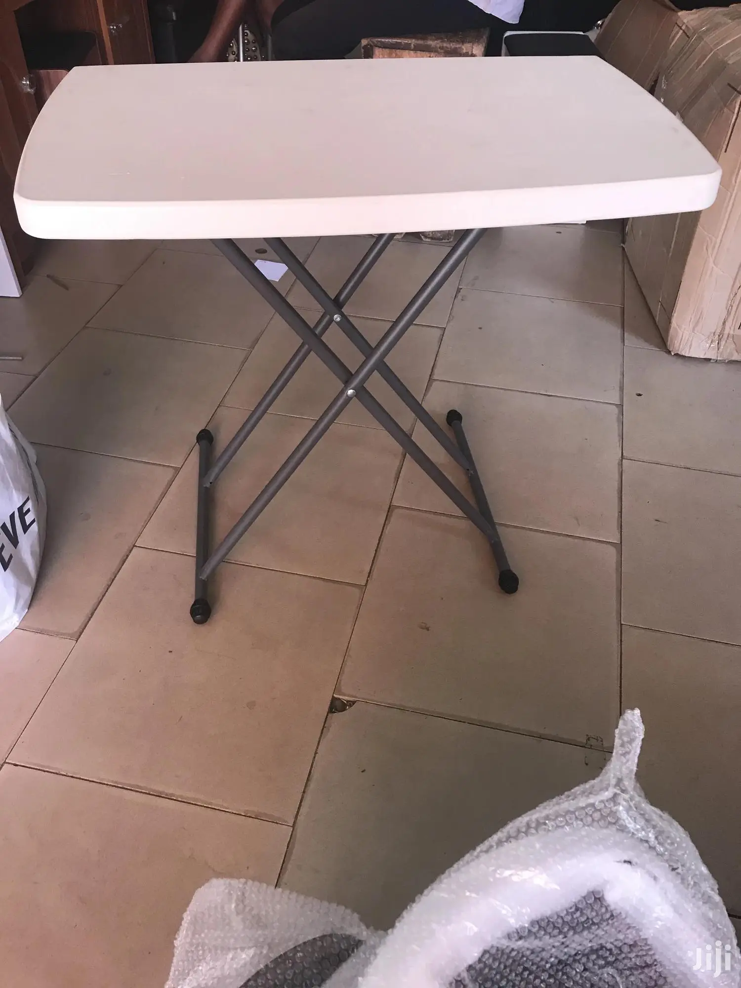 Foldable Table