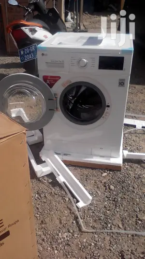 LG"-front Load Washer, 7 Kg, 6 Motion Direct Drive