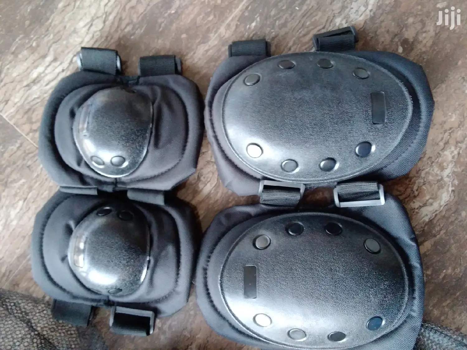 Kneecap Pad/Knee Pad And Elbow Pad Available