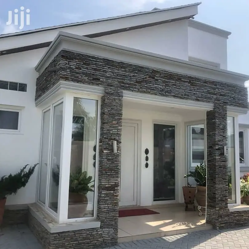 4bdrm Duplex in Tema Metropolitan for sale