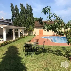 4bdrm Duplex in Tema Metropolitan for sale