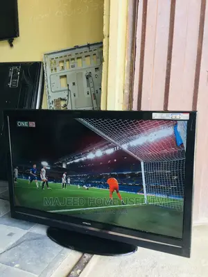 43inches Slim Hitachi LCD Digital Tv