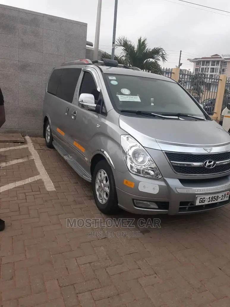 Car Rentals 12 Seater BUSES for Rent in Accra-Ghana