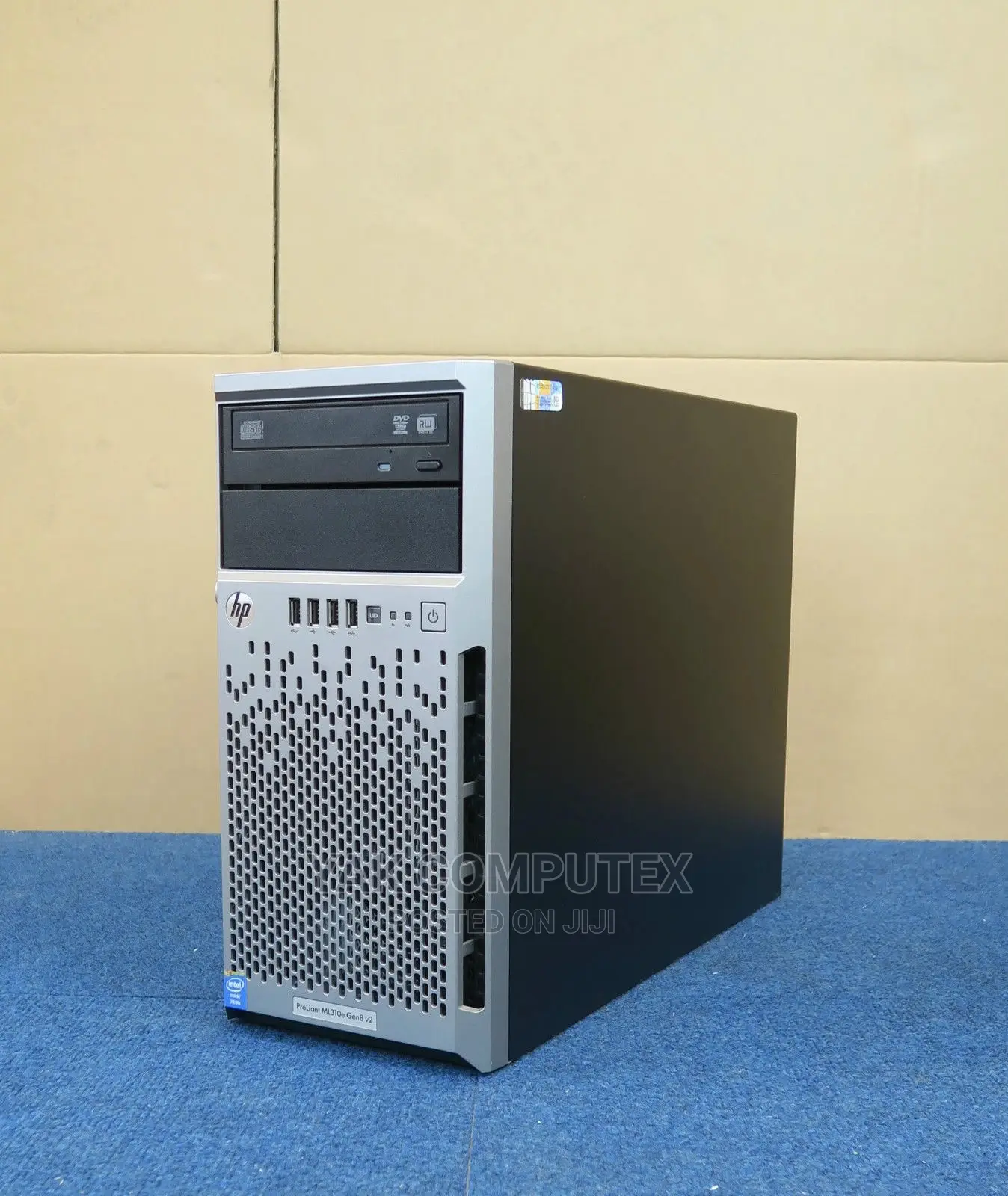 Server HP ProLiant ML 12GB Intel Xeon HDD 1T
