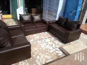 Quality Sofa Set For Sell . Free Delivery