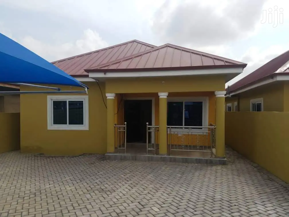 3 Bedrooms House for Rent at Spintex Road Baatsona