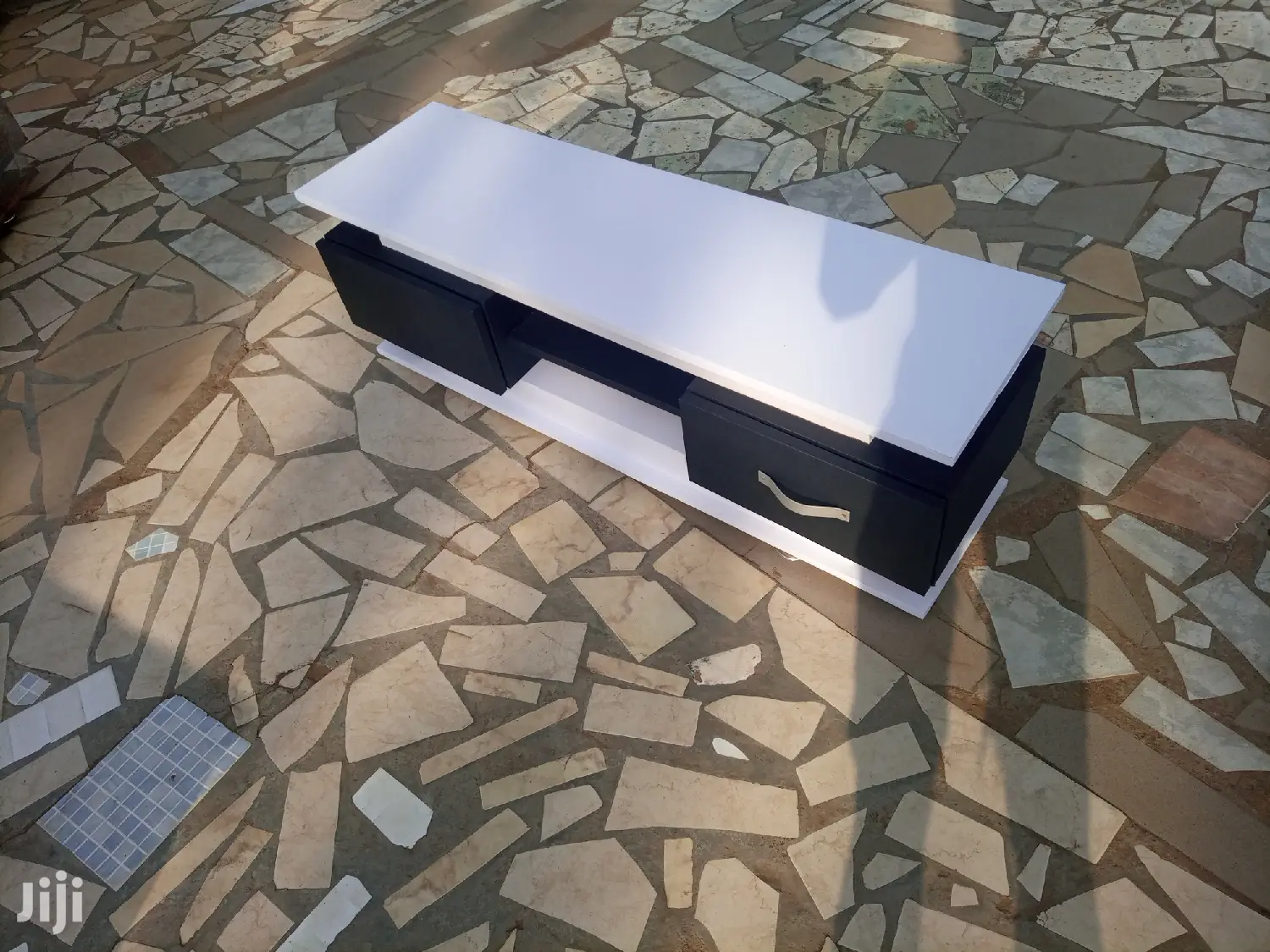 Modenized Tv Stand