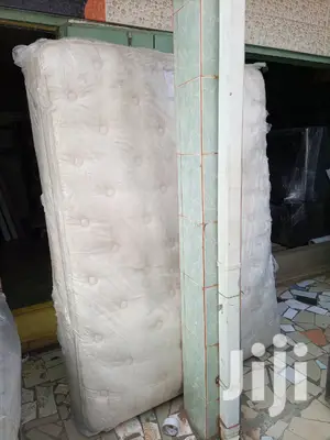 Queen-size Mattress 14inches