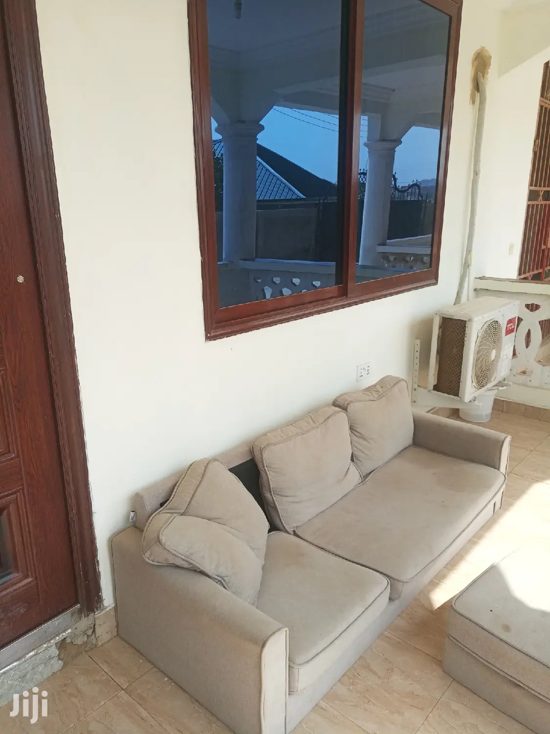 2bdrm Apartment in Dr Roko, Ablekuma for rent