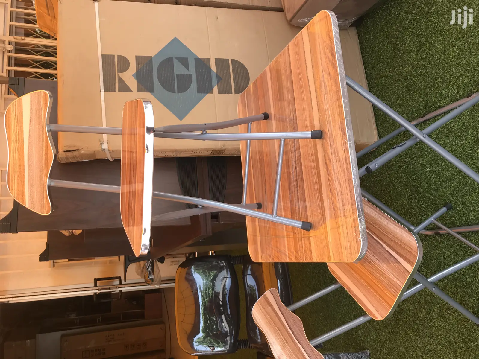 Foldable Table and Chair