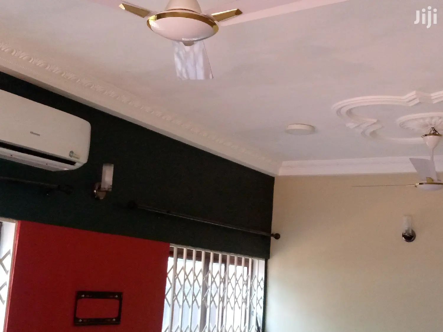 4bdrm Duplex in Tema Metropolitan for rent