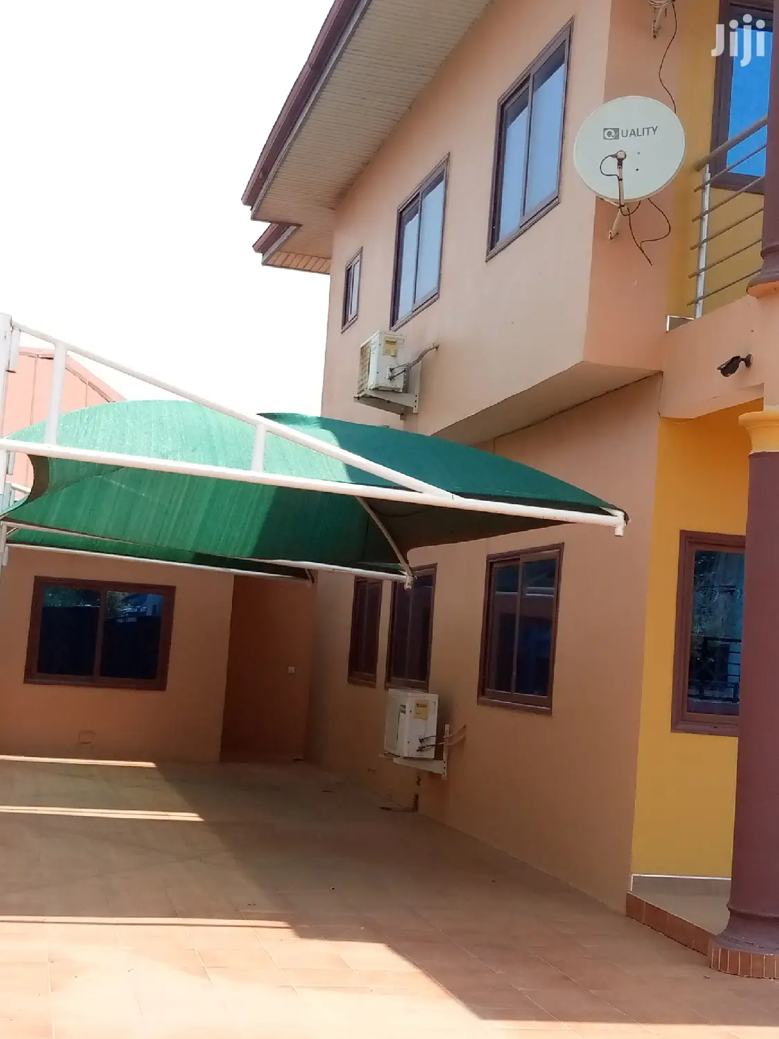 4bdrm Duplex in Tema Metropolitan for rent